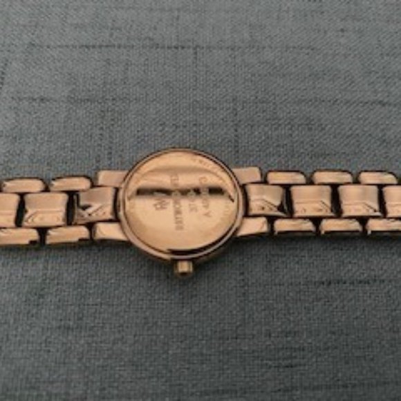 RAYMOND WEIL Watch- Womens Gold link bracelet